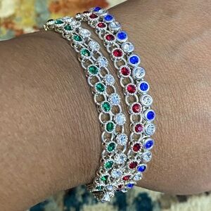 Vintage AVON Rhinestone Crystal Bracelet